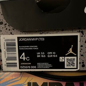 Jordan MVP Sneakers in Black and Dark Concord kids baby 4c Nike NIB